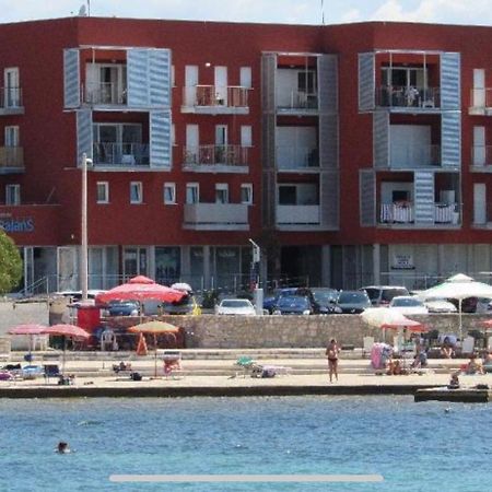 Elegant Studio Umag Exterior foto